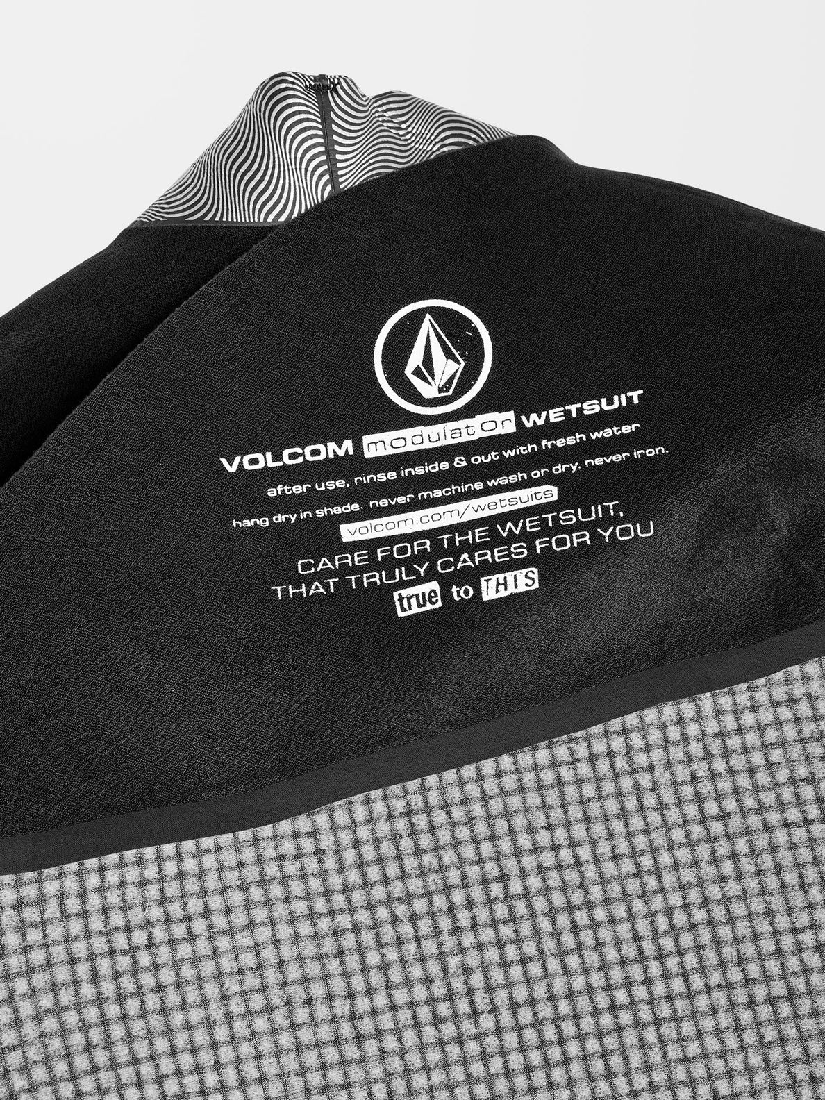 VOLCOM Modulator 3/2MM Chest Zip Wetsuit