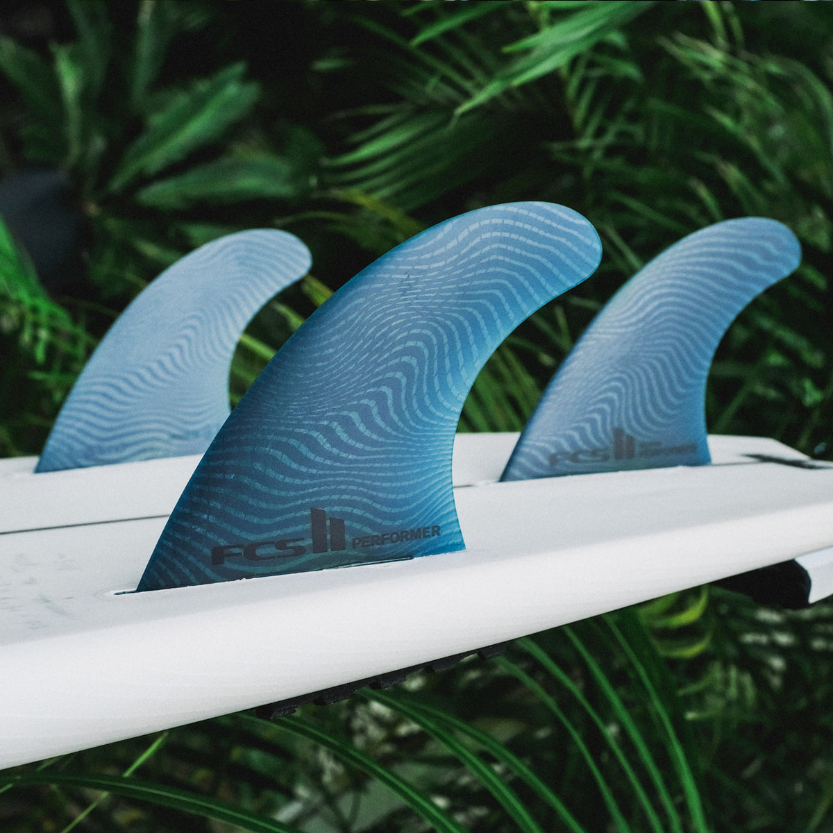 Finnen| FCS II Performer Neo Glass Pacific Tri Fins